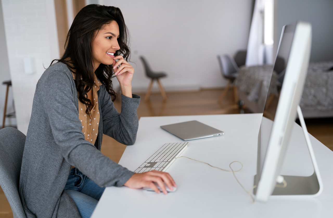 Businesswoman working on computer