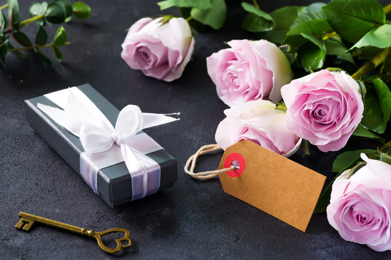 Rose gifts