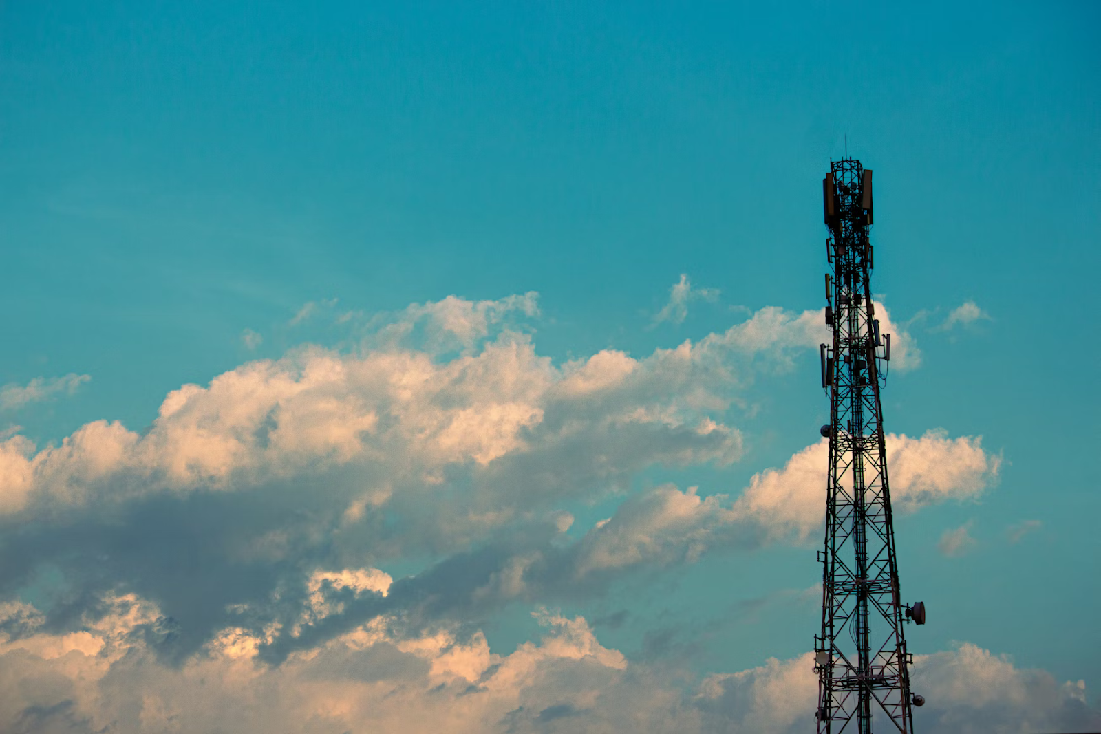 How a Reliable Wireless Network Provider Supports Seamless Business Connectivity